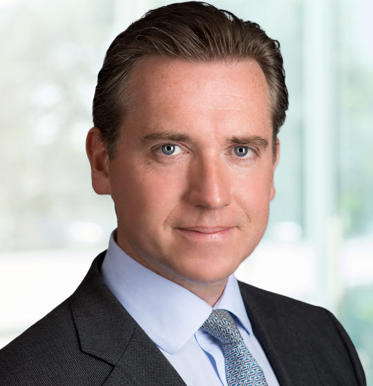 Simon J. McMenemy Profile Image